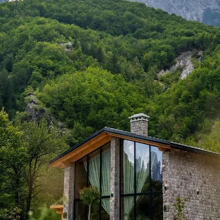 빌라 Ujevara E Vogel