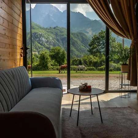 Ujevara E Vogel 빌라