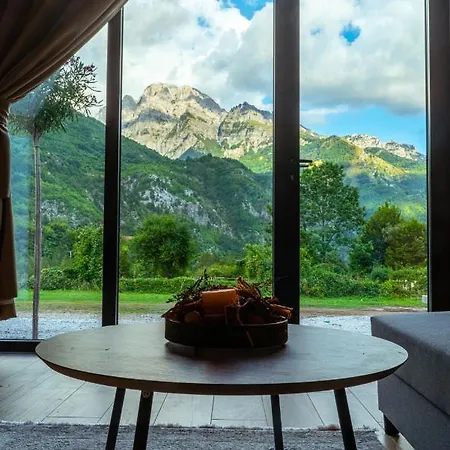 Ujevara E Vogel * 세스