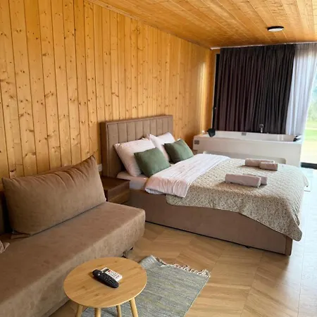 Villa Ujevara E Vogel Theth