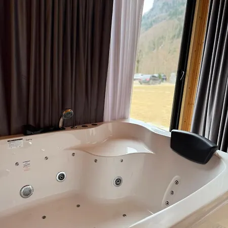 빌라 Ujevara E Vogel 세스