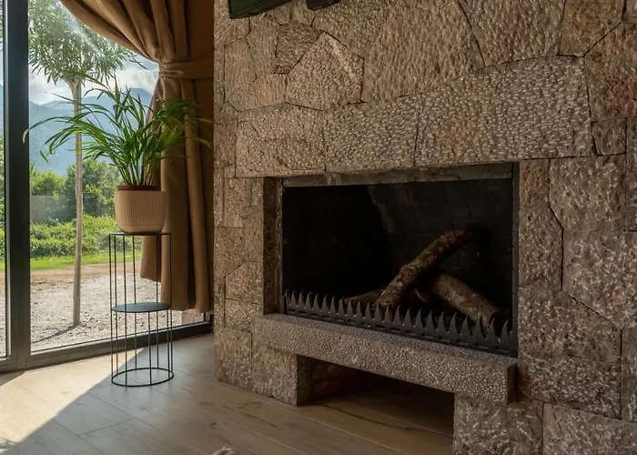 ヴィラ Ujevara E Vogel テス