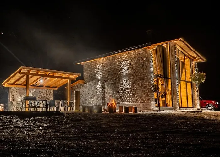 Ujevara E Vogel Βίλα Theth