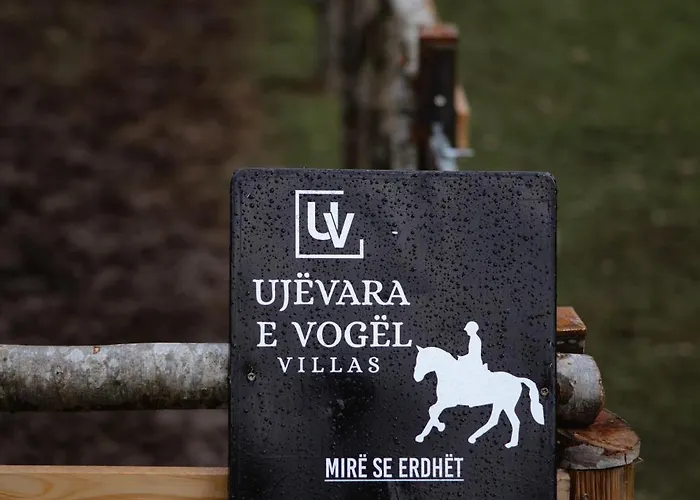 Villa Ujevara E Vogel